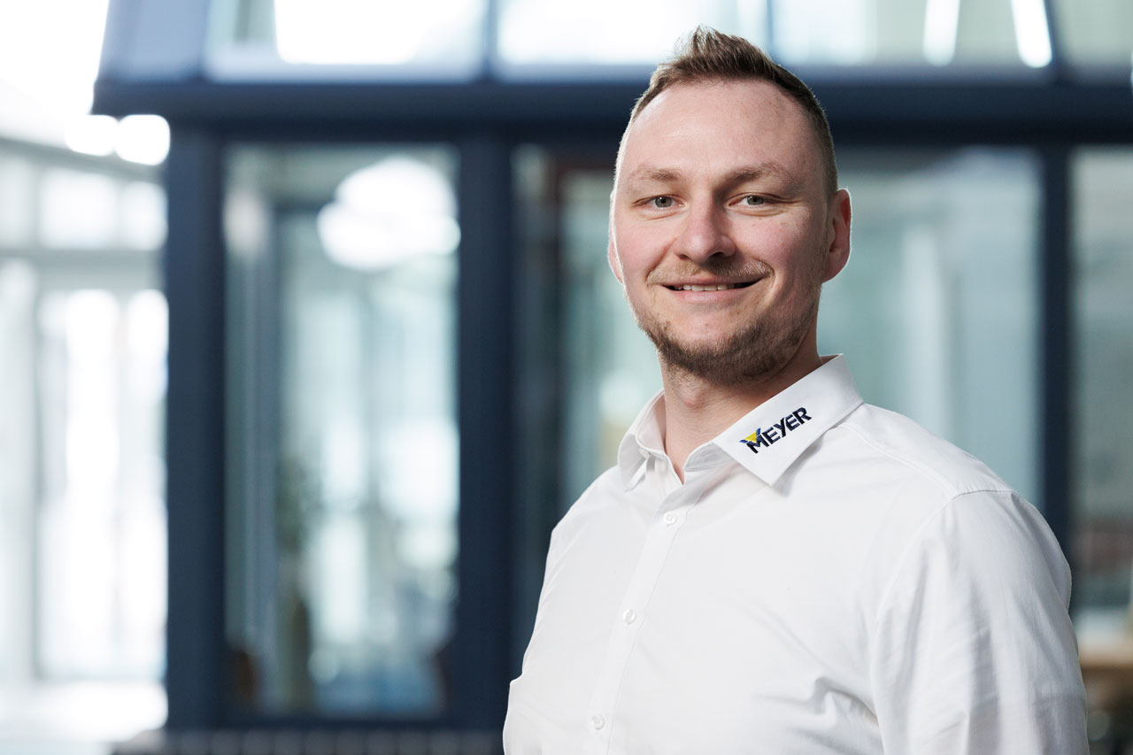 Sascha Janßen Sascha Janßen – Leitung Vertrieb und Marketing